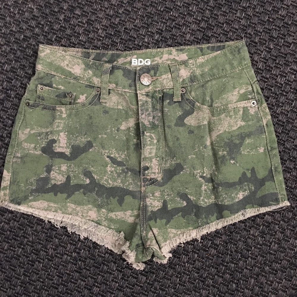 BDG High Rise Shorts - Picture 2 of 5